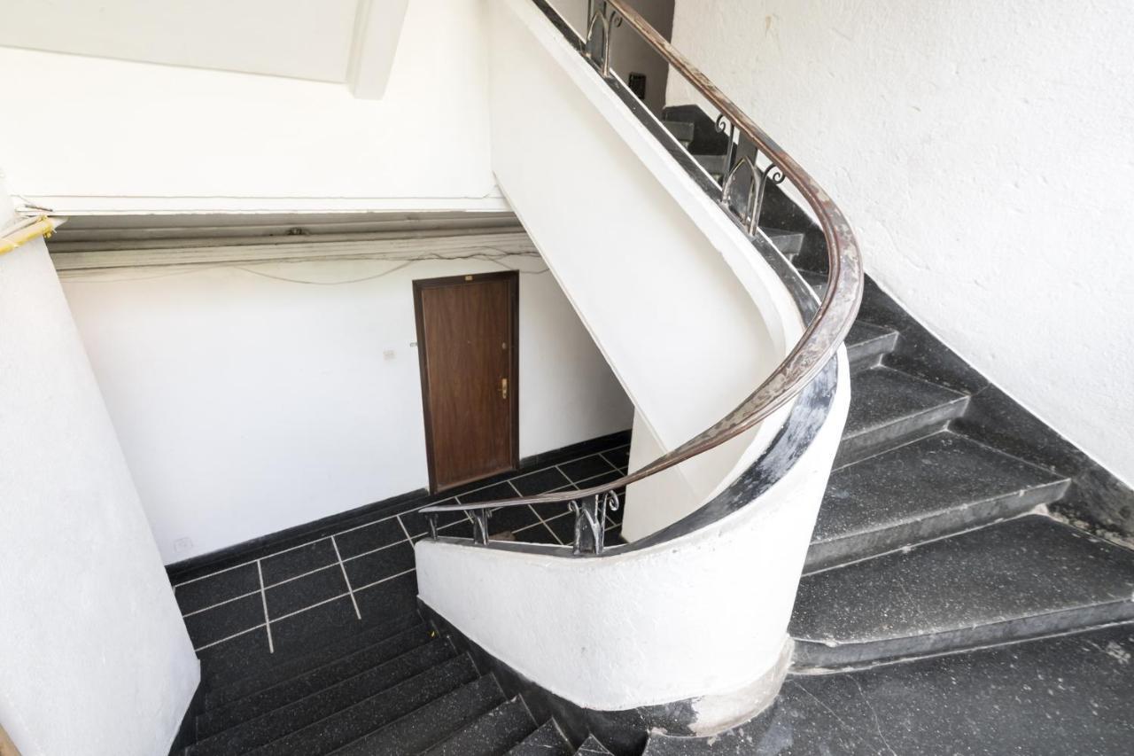 Modern & Spacious Apartment - Prime Location Near Bucharest'S Old Town Exterior foto